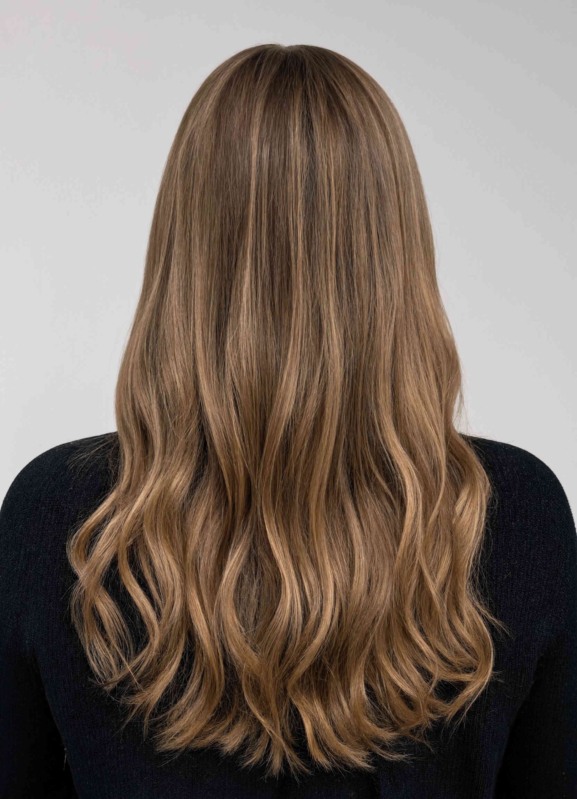 Straight root, wavy end blowout - Blowout Hairstyles for Medium Hair