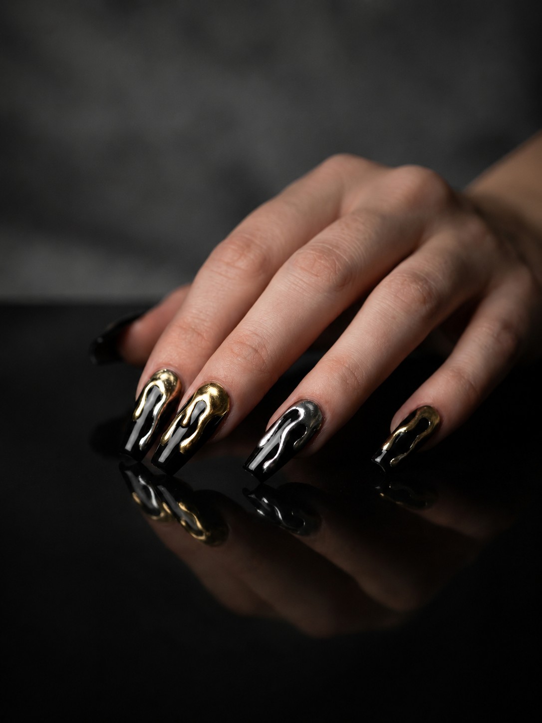 Sunset Aura - Abstract Nail Designs